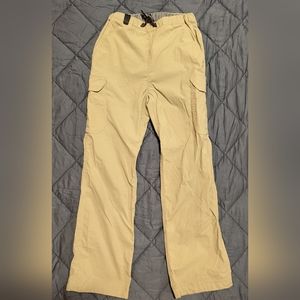 Montbell kids stretch cargo pants size 130 (approximately size 6), tan